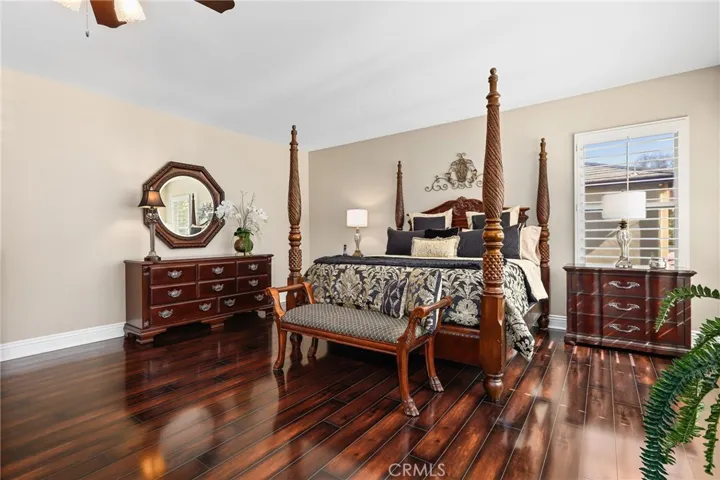 1049 S Summer Breeze Lane, Anaheim Hills, California 92808