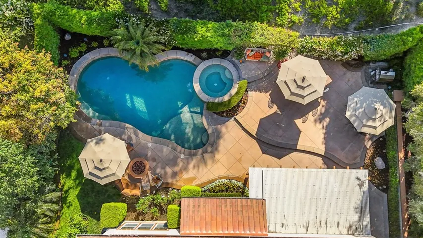 1049 S Summer Breeze Lane, Anaheim Hills, California 92808