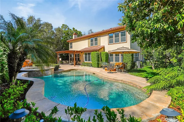 1049 S Summer Breeze Lane, Anaheim Hills, California 92808
