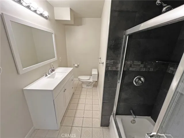 255 Aliso Street, Pomona, California 91768