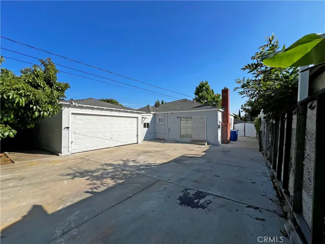 255 Aliso Street, Pomona, California 91768