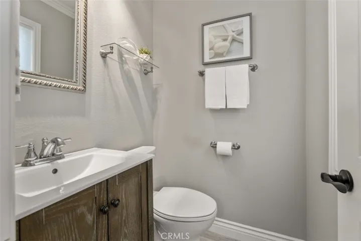 891 Acapulco Street, Laguna Beach, California 92651