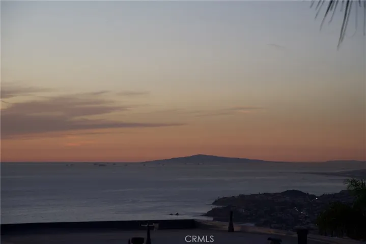891 Acapulco Street, Laguna Beach, California 92651