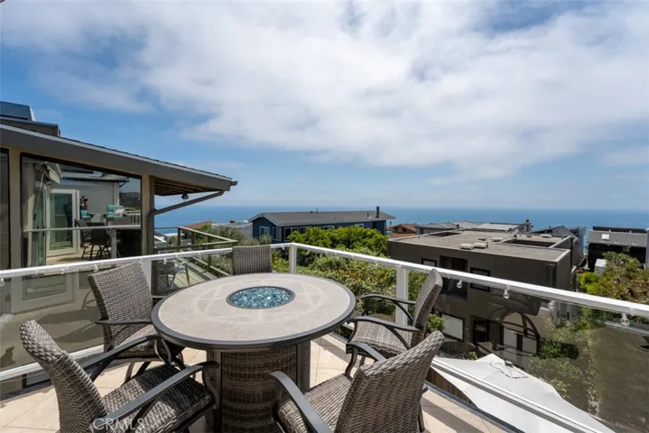 891 Acapulco Street, Laguna Beach, California 92651