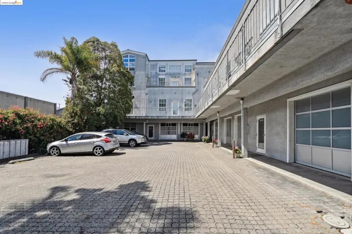 2718 9th St 2, Berkeley, California 94710