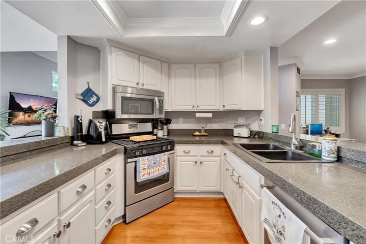 21 Vista Barranca 76, Rancho Santa Margarita, California 92688