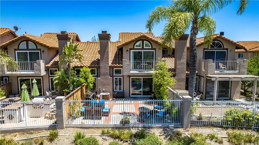 21 Vista Barranca....Canyon View Home