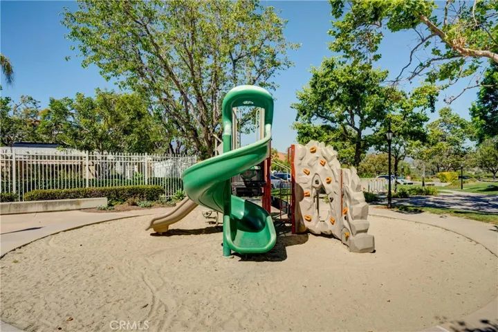 20 San Patricio, Rancho Santa Margarita, California 92688