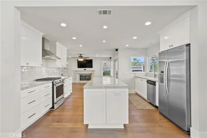20 San Patricio, Rancho Santa Margarita, California 92688