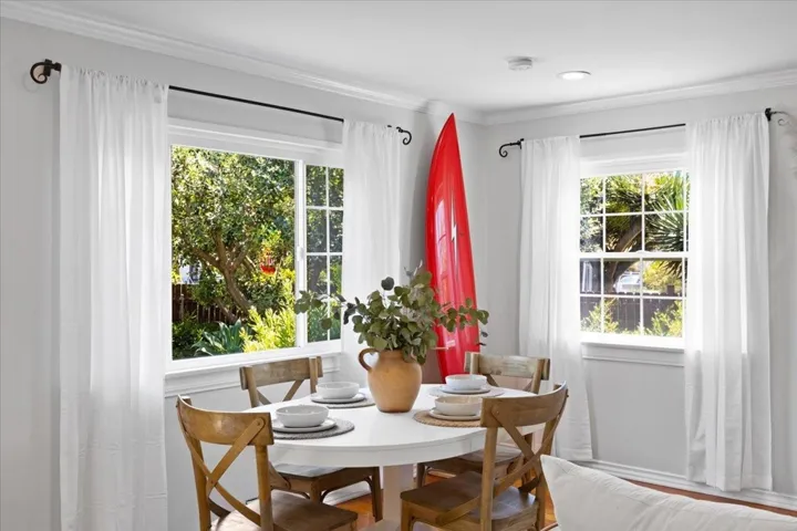 208 E E Glaucus St, Encinitas, California 92024