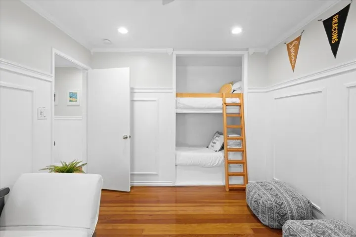 208 E E Glaucus St, Encinitas, California 92024