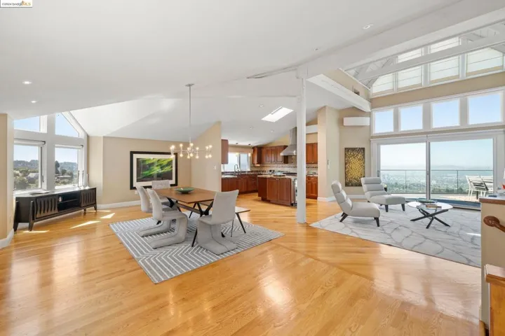 121 Diablo Dr, Oakland, California 94611