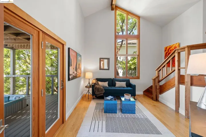 121 Diablo Dr, Oakland, California 94611