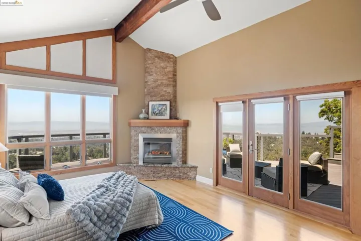 121 Diablo Dr, Oakland, California 94611