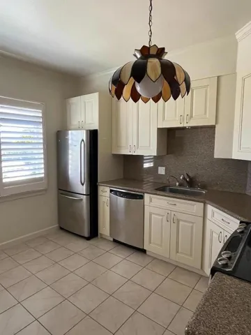 1 Baldwin Avenue 323, San Mateo, California 94401