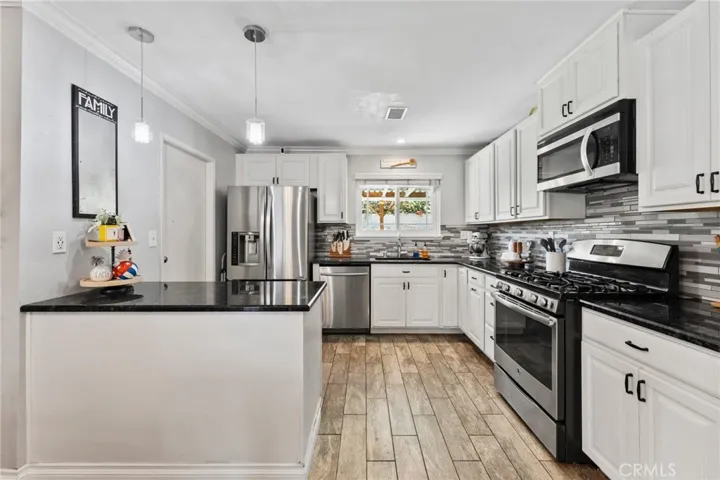 6509 Carissa Avenue, Riverside, California 92504