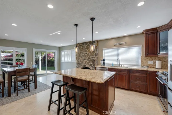6284 E Northfield Avenue, Anaheim Hills, California 92807