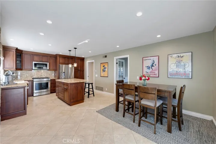 6284 E Northfield Avenue, Anaheim Hills, California 92807