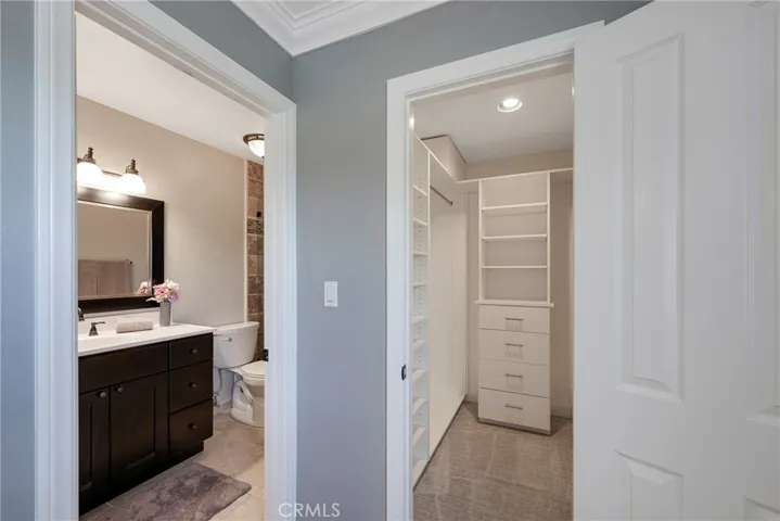 6284 E Northfield Avenue, Anaheim Hills, California 92807