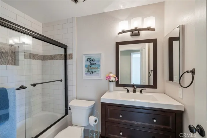 6284 E Northfield Avenue, Anaheim Hills, California 92807