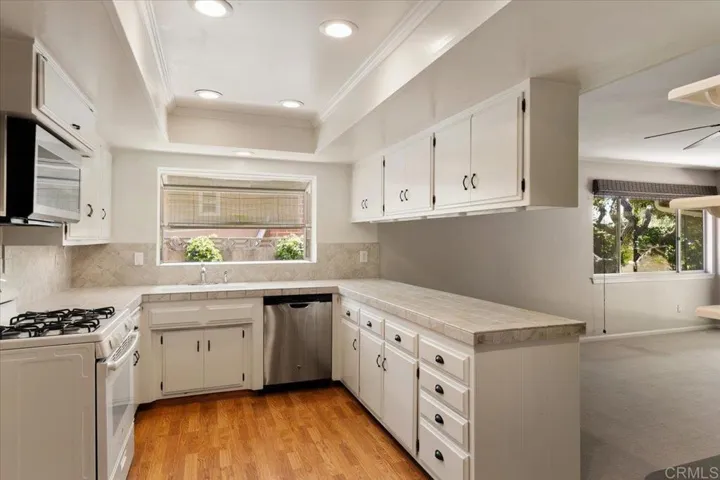 1002 San Pablo Dr, San Marcos, California 92078
