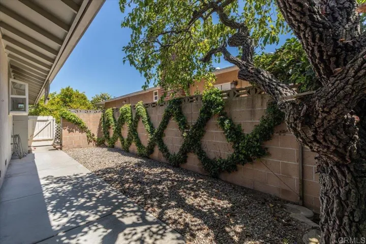 1002 San Pablo Dr, San Marcos, California 92078