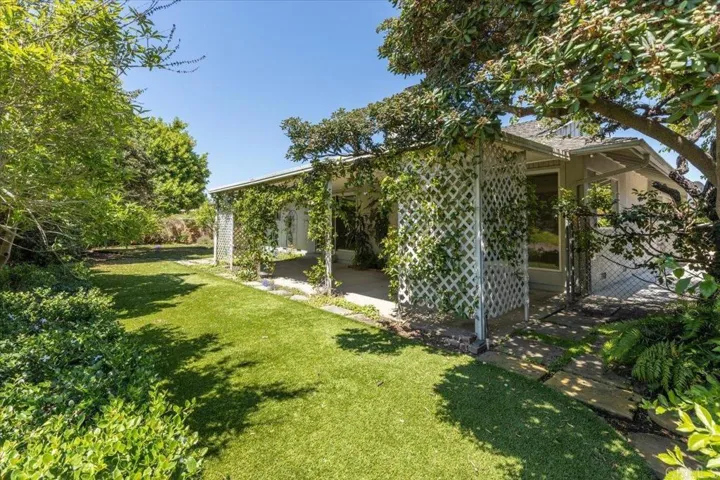 1002 San Pablo Dr, San Marcos, California 92078