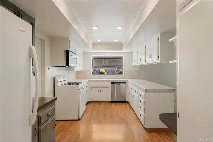 1002 San Pablo Dr, San Marcos, California 92078