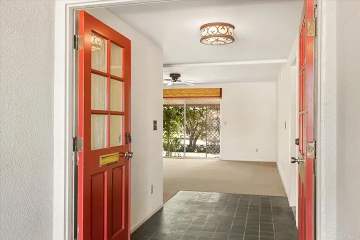 1002 San Pablo Dr, San Marcos, California 92078