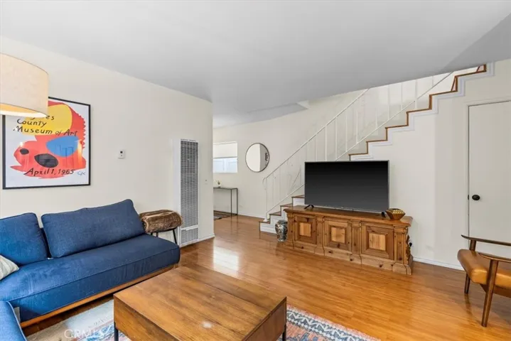1257 10th Street, Hermosa Beach, California 90254