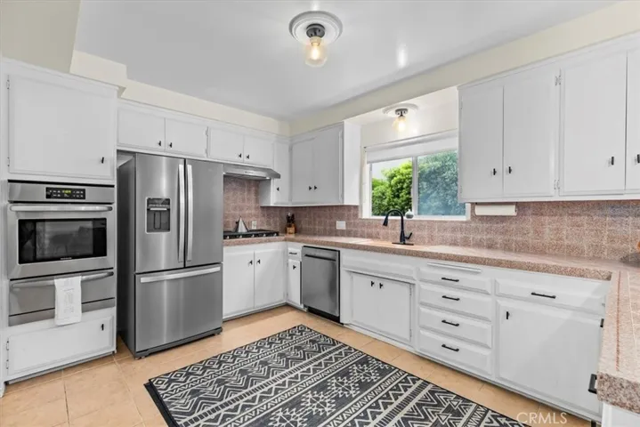 1257 10th Street, Hermosa Beach, California 90254