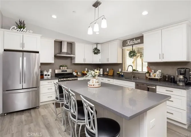 11722 Hemlock Avenue, Hesperia, California 92345
