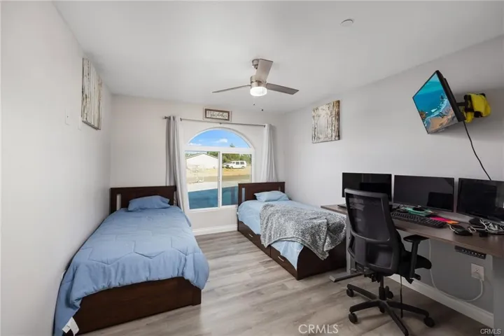 11722 Hemlock Avenue, Hesperia, California 92345