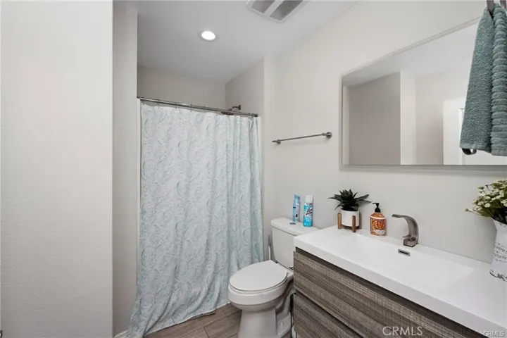 11722 Hemlock Avenue, Hesperia, California 92345
