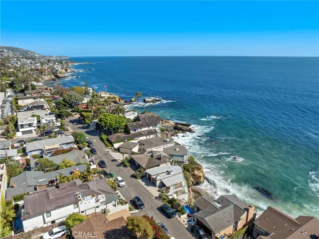 2049 Ocean Way, Laguna Beach, California 92651