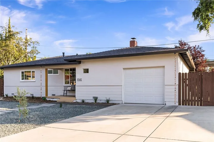 5 Clara Lane, Chico, California 95926