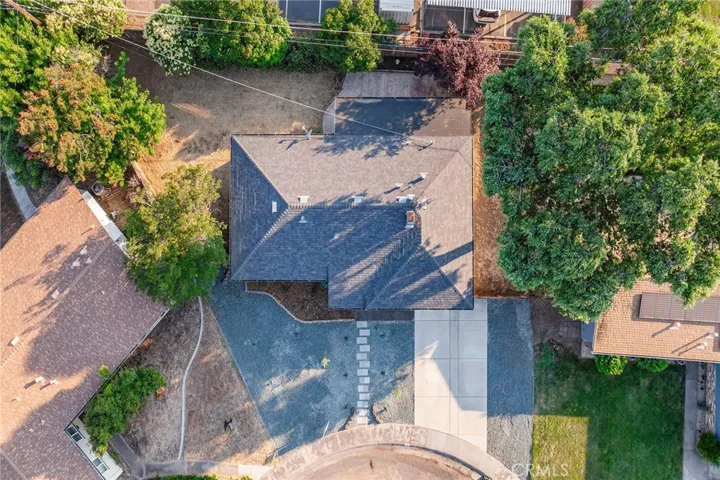 5 Clara Lane, Chico, California 95926