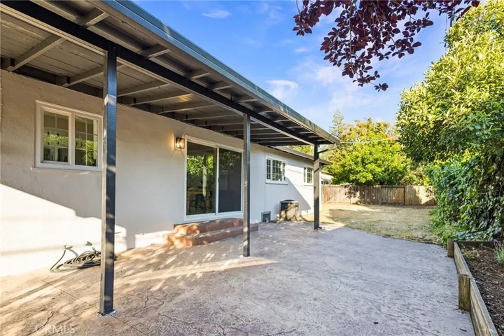 5 Clara Lane, Chico, California 95926