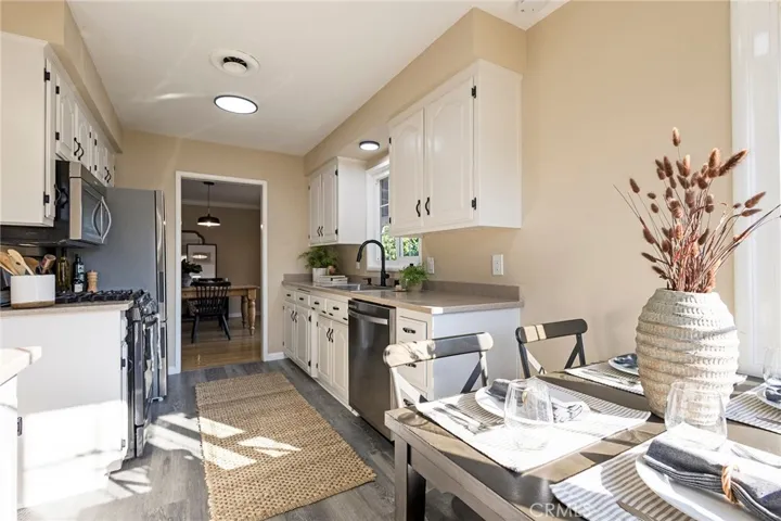 5 Clara Lane, Chico, California 95926