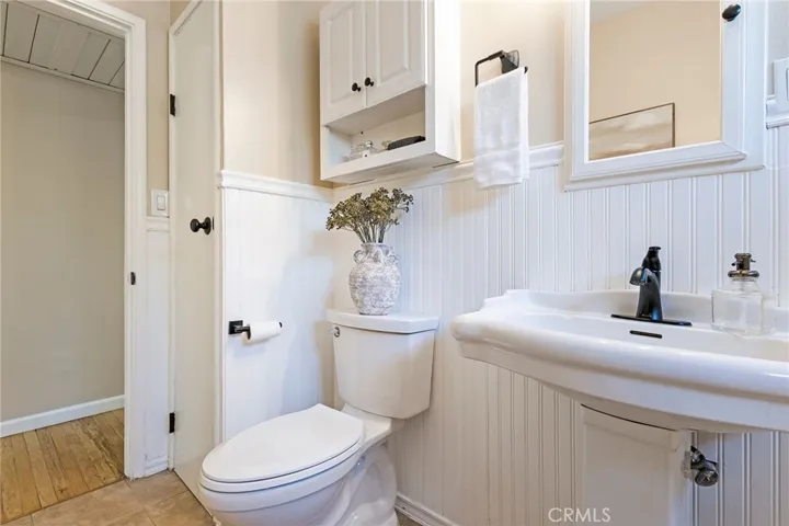 5 Clara Lane, Chico, California 95926