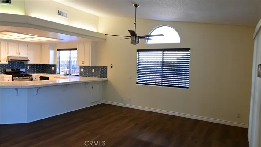 3254 W Fruitvale Avenue, Hemet, California 92545