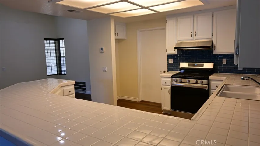 3254 W Fruitvale Avenue, Hemet, California 92545