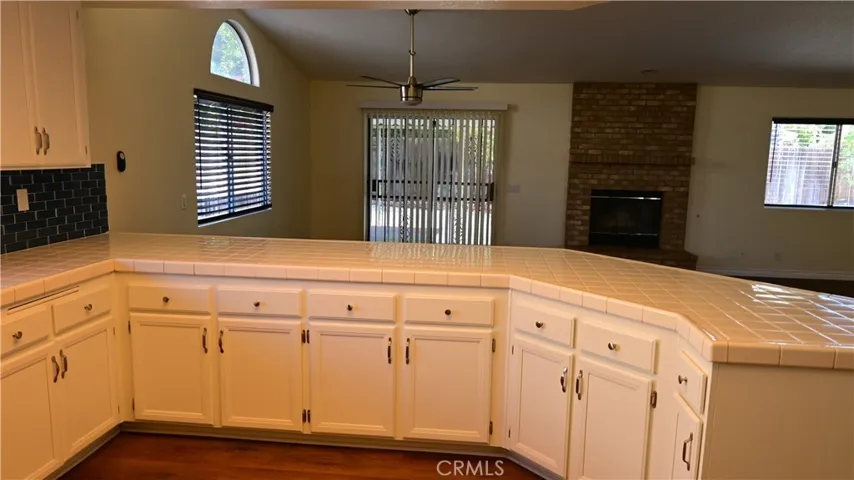 3254 W Fruitvale Avenue, Hemet, California 92545