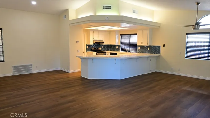 3254 W Fruitvale Avenue, Hemet, California 92545