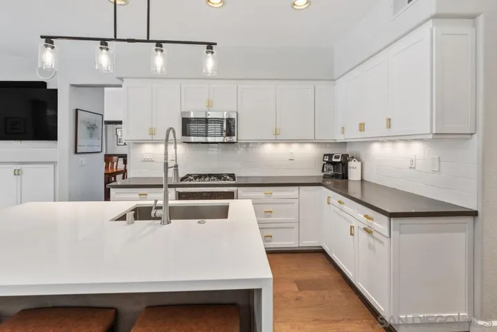 13612 Fontanelle Place, San Diego, California 92128