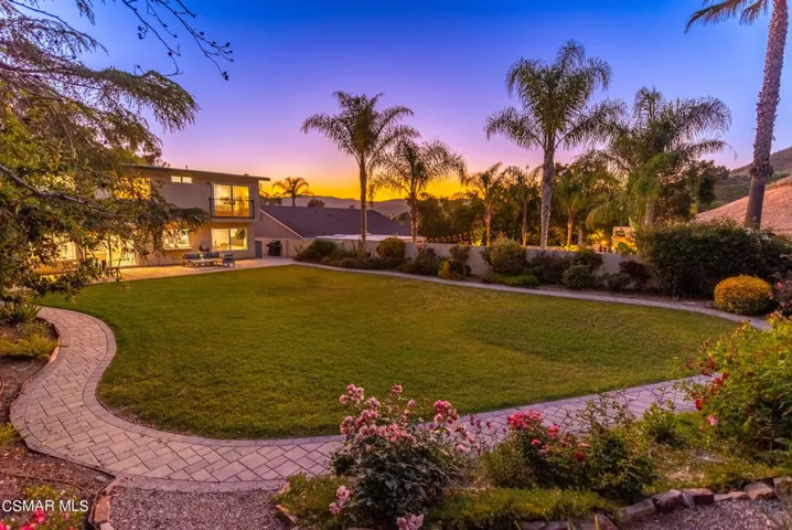 5850 Carell Ave Agoura Hills-74