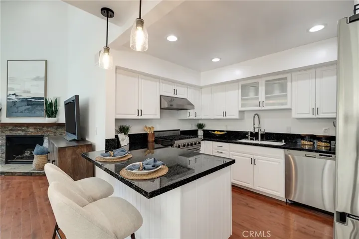 6690 Vista Del Mar D, Playa Del Rey, California 90293