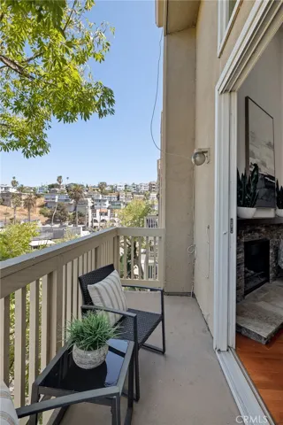 6690 Vista Del Mar D, Playa Del Rey, California 90293