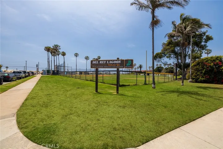 6690 Vista Del Mar D, Playa Del Rey, California 90293