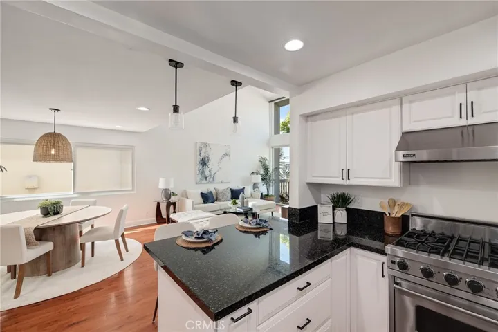 6690 Vista Del Mar D, Playa Del Rey, California 90293